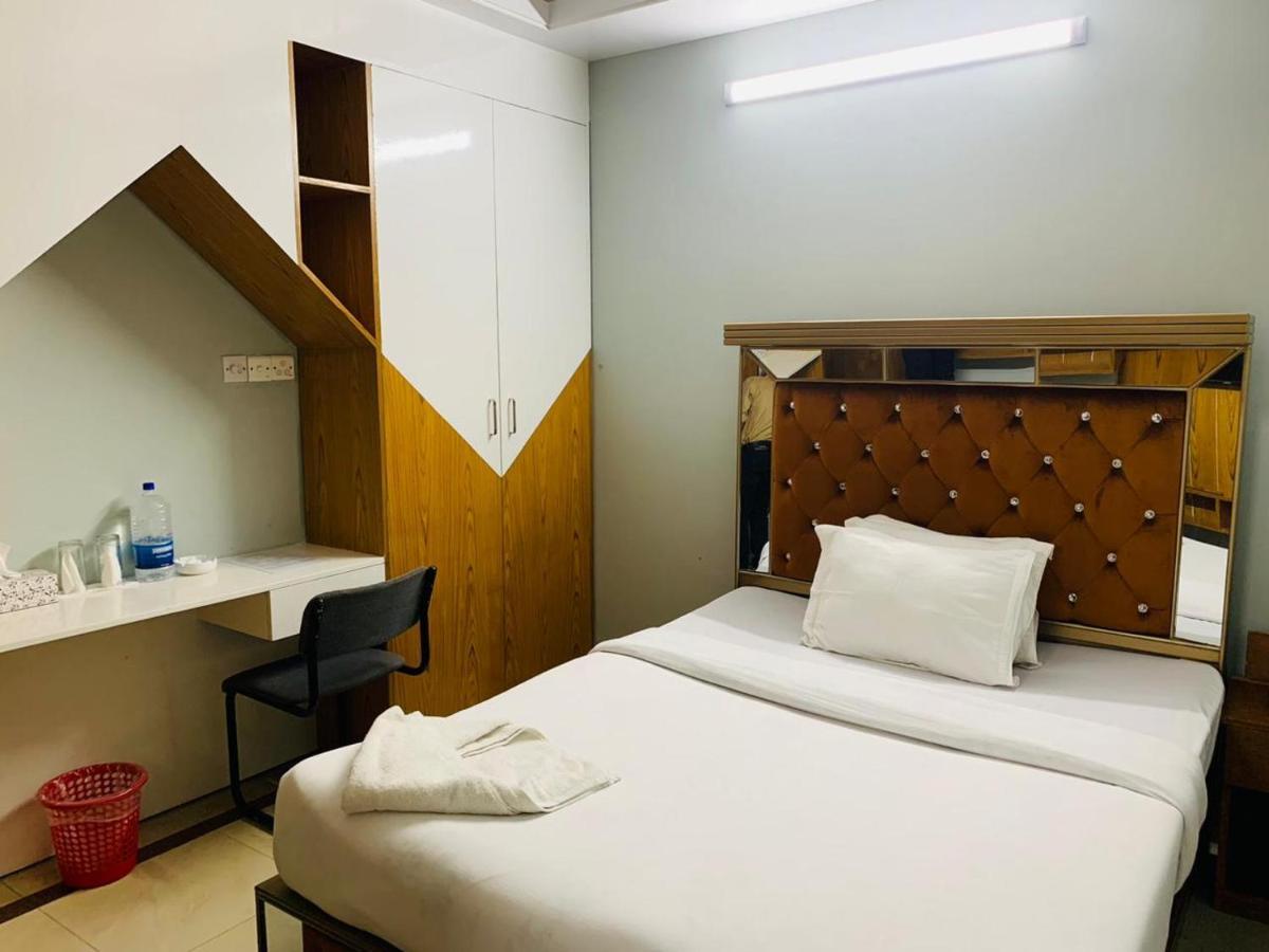 Hotel Heaven Inn Dhaka Exterior photo